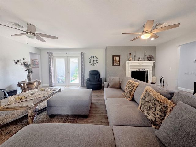 4925 N US HIGHWAY 441, Ocala, FL 34475