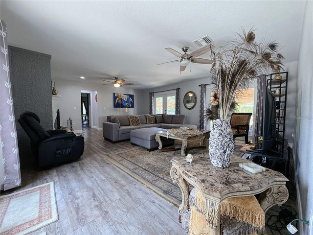 4925 N US HIGHWAY 441, Ocala, FL 34475