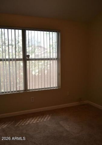 1476 E SILVER CREEK Road, Gilbert, AZ 85296