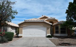 1476 E SILVER CREEK Road, Gilbert, AZ 85296