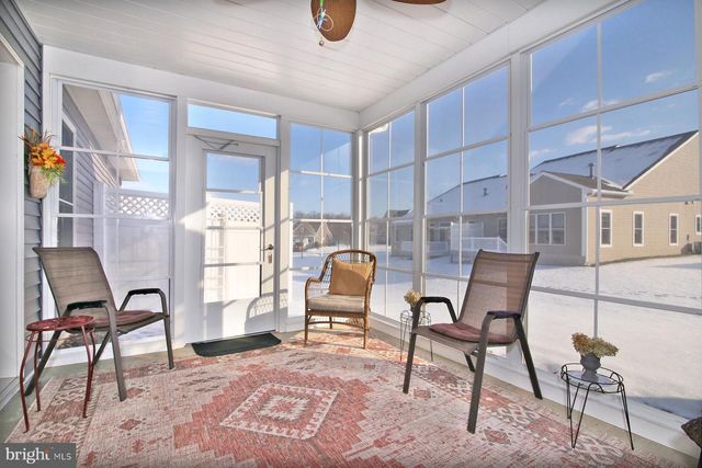 1005 GREAT HALL DR, Lebanon, PA 17042