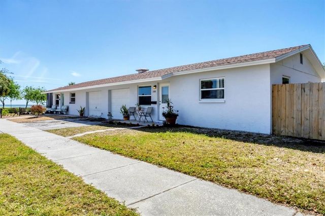 1501 BEACH DRIVE SE, St Petersburg, FL 33701