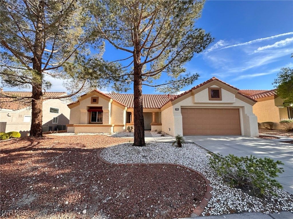 Image 1 of property listing at 9437 EAGLE VALLEY Drive, Las Vegas, NV 89134