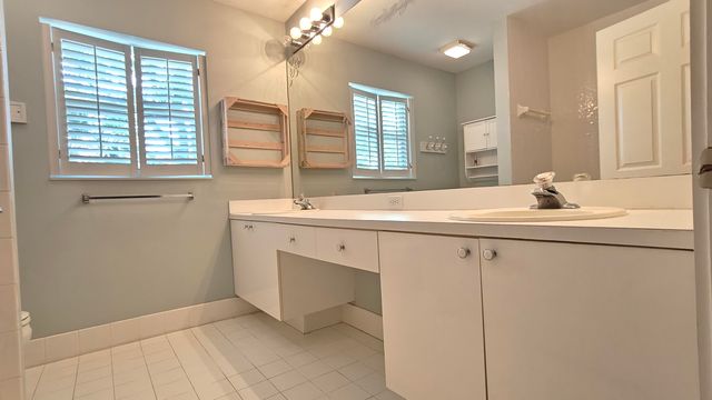 5020 SW Elk River Court, Palm City, FL 34990