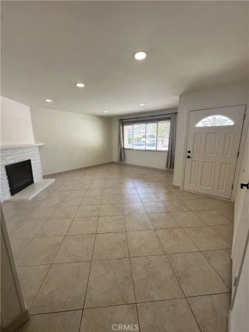 6683 Gross, West Hills, CA 91307
