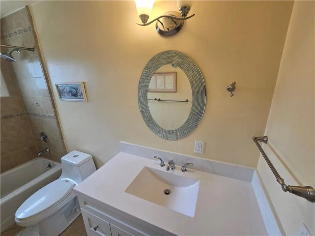 6683 Gross, West Hills, CA 91307