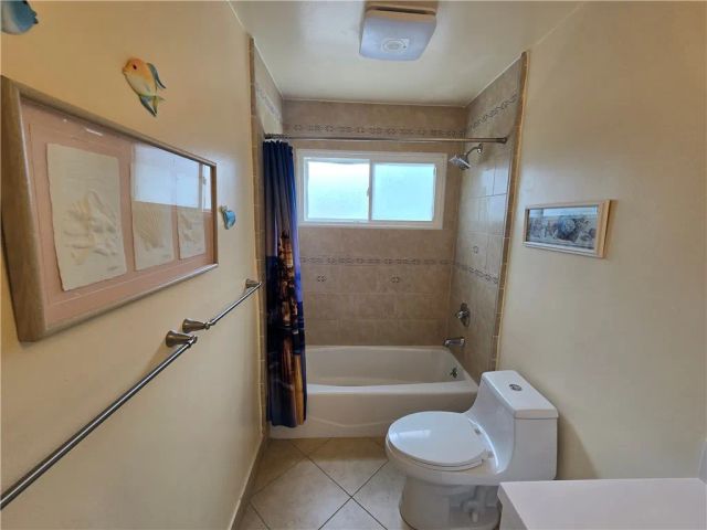 6683 Gross, West Hills, CA 91307