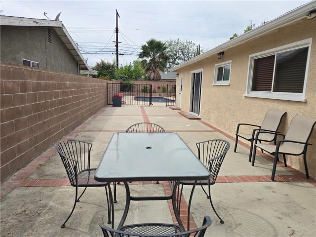 6683 Gross, West Hills, CA 91307