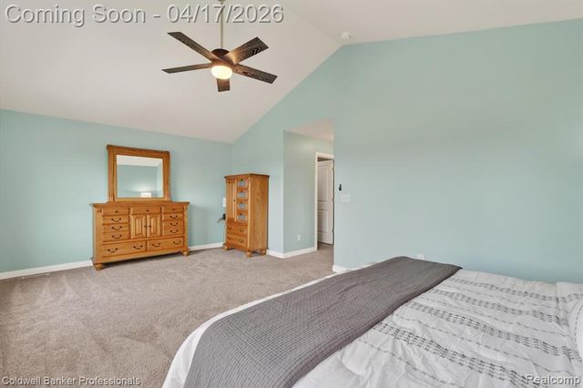 8314 Peninsula Circle, Grand Blanc, MI 48439