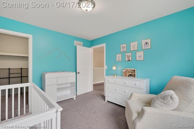 8314 Peninsula Circle, Grand Blanc, MI 48439