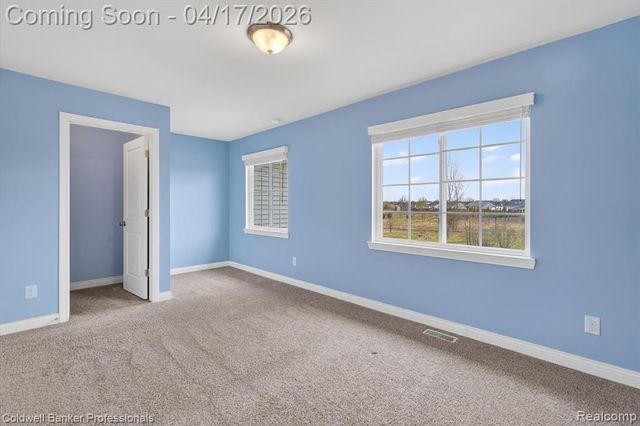 8314 Peninsula Circle, Grand Blanc, MI 48439