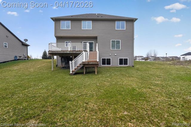 8314 Peninsula Circle, Grand Blanc, MI 48439