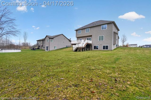 8314 Peninsula Circle, Grand Blanc, MI 48439