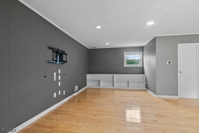 260 Saint Cloud Ave, West Orange Twp., NJ 07052