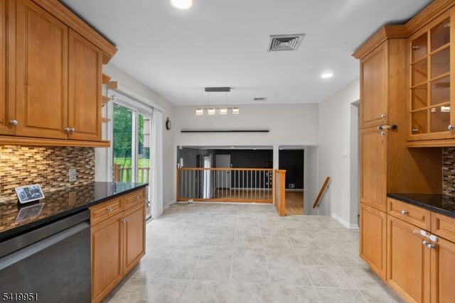 260 Saint Cloud Ave, West Orange Twp., NJ 07052