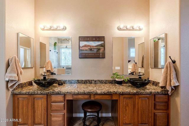 37809 N 9th Place, Phoenix, AZ 85086