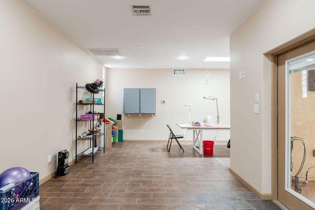 37809 N 9th Place, Phoenix, AZ 85086