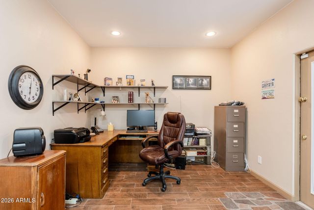 37809 N 9th Place, Phoenix, AZ 85086