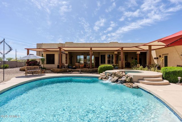 37809 N 9th Place, Phoenix, AZ 85086