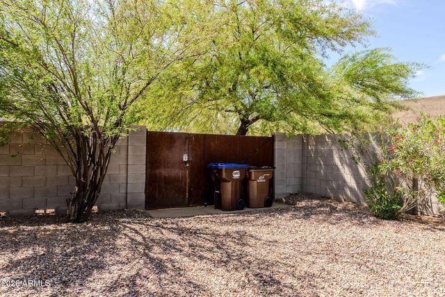 37809 N 9th Place, Phoenix, AZ 85086