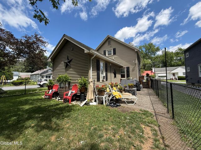 15 Union Street, Hudson Falls, NY 12839