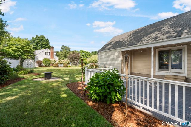 28 Horton Road, Manchester, CT 06042