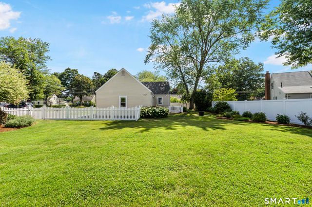28 Horton Road, Manchester, CT 06042