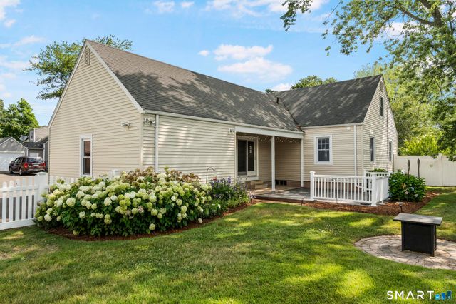 28 Horton Road, Manchester, CT 06042