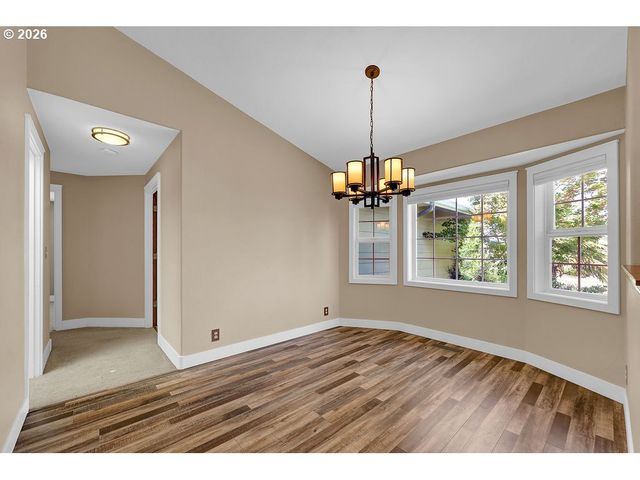 2515 NOAH St, Eugene, OR 97402