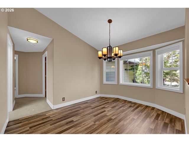 2515 NOAH St, Eugene, OR 97402