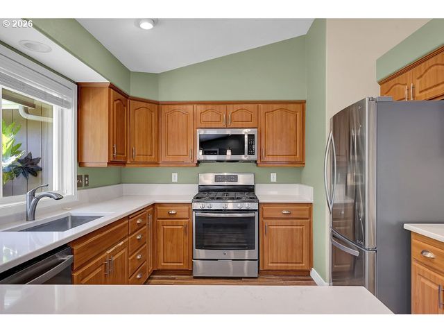 2515 NOAH St, Eugene, OR 97402