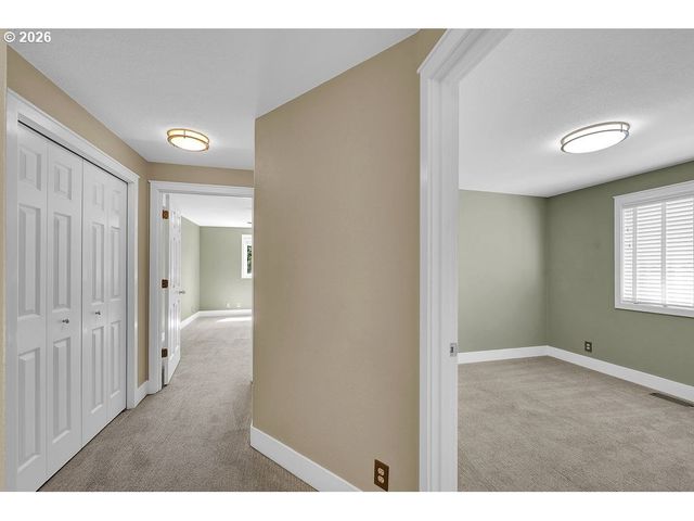2515 NOAH St, Eugene, OR 97402