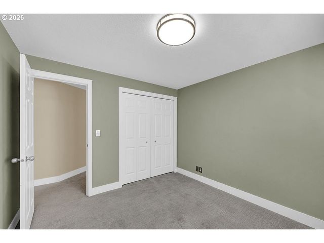 2515 NOAH St, Eugene, OR 97402