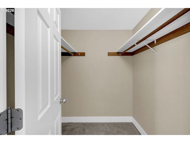 2515 NOAH St, Eugene, OR 97402