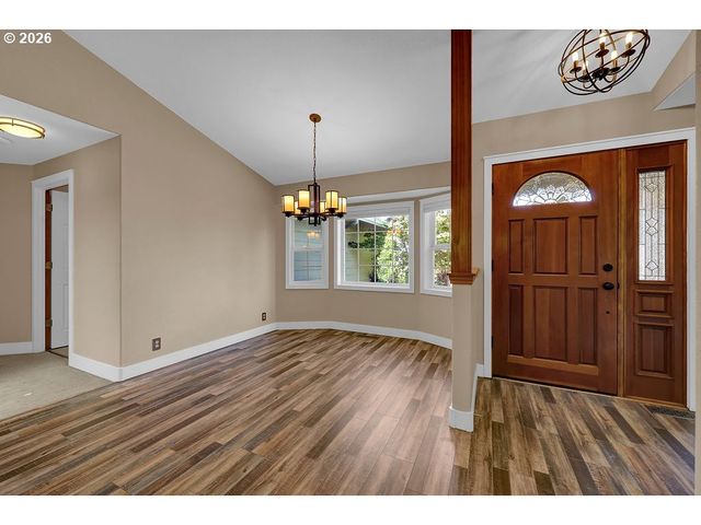 2515 NOAH St, Eugene, OR 97402