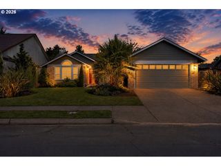 2515 NOAH St, Eugene, OR 97402