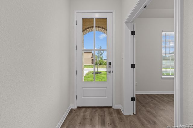 6830 Comanche Post, San Antonio, TX 78233