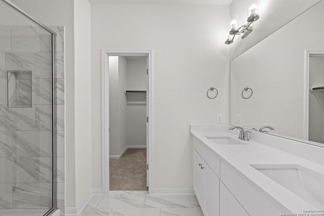 6830 Comanche Post, San Antonio, TX 78233