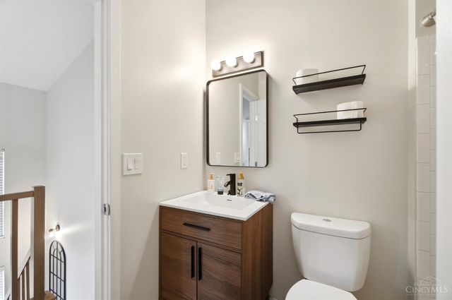 1008 John Street, Cincinnati, OH 45203