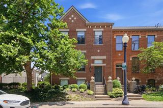 1008 John Street, Cincinnati, OH 45203