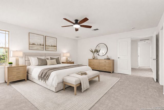 561 Dusty Emerald, Universal City, TX 78148