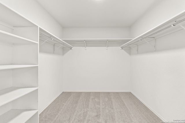 561 Dusty Emerald, Universal City, TX 78148