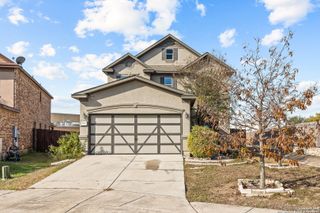 561 Dusty Emerald, Universal City, TX 78148