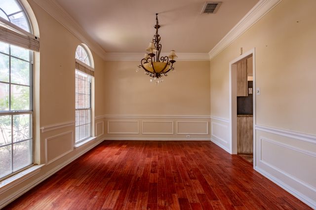 2125 Branchwood, Grapevine, TX 76051