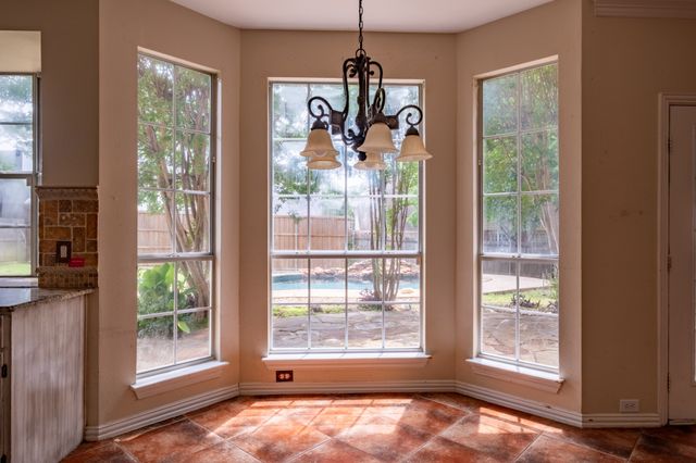 2125 Branchwood, Grapevine, TX 76051