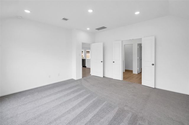 207 Yellow Rosewood Lane, New Caney, TX 77357