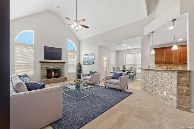 812 Padova, Cibolo, TX 78108