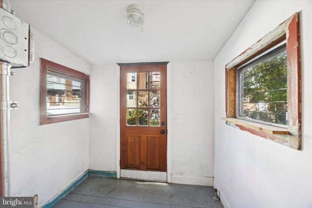 1227 S 53RD ST, Philadelphia, PA 19143