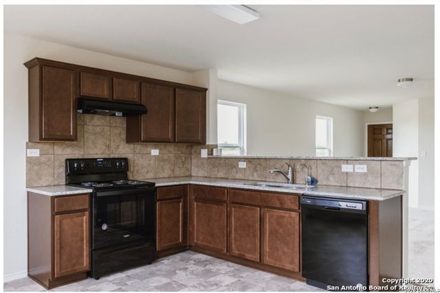 463 Dappled Willow, New Braunfels, TX 78130