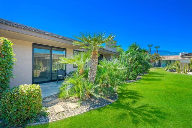 6 Oxford Court, Rancho Mirage, CA 92270